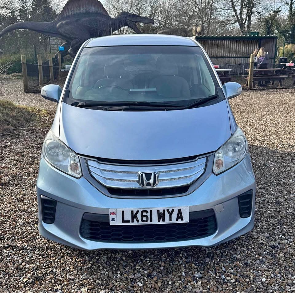 2012 Honda Freed Hybrid 7 Seats Automatic