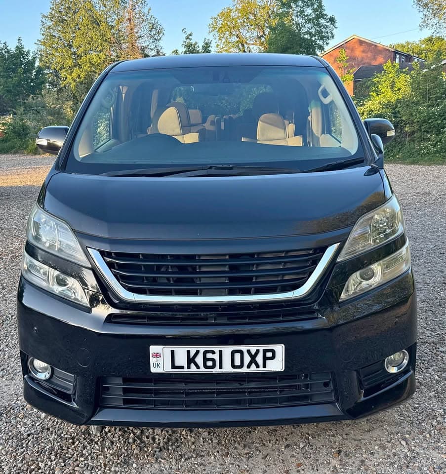 2012 Toyota Vellfire 7 Seats